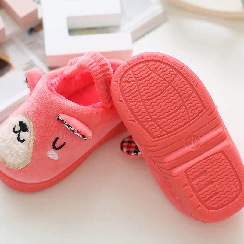 Pantoufles enfants en suède pour hiver - Ref 1032206 Image 4