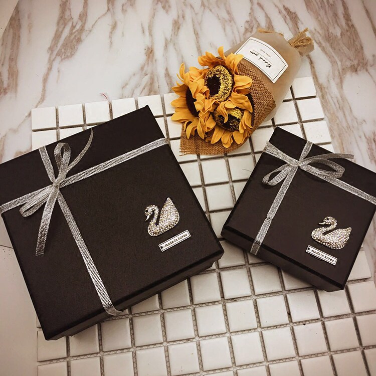 Valentine's Day Gift box swan Lipstick Perfume Packaging box Gifts marry birthday luminescence high-grade Gift box Unburdenin the Festive supplies/Gift , Sugar Box/Sugar Box Accessories  category - from Buy2taobao.com to provide professional Taobao agent buy service