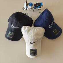 Nike耐克王一博白黑色棒球鸭舌帽可调节镂空标943091-010 892651