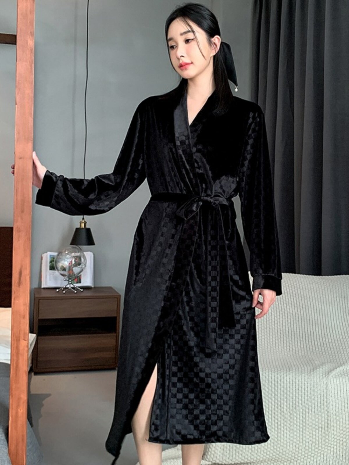 FALL WINTER 2024 GOLDEN VELVET NIGHTGOWN WOMENS BATHROBE MORNING ROBE PLUS SIZE PLAID CORAL FLEECE LOUNGEWEAR THICKENED BATHROBE