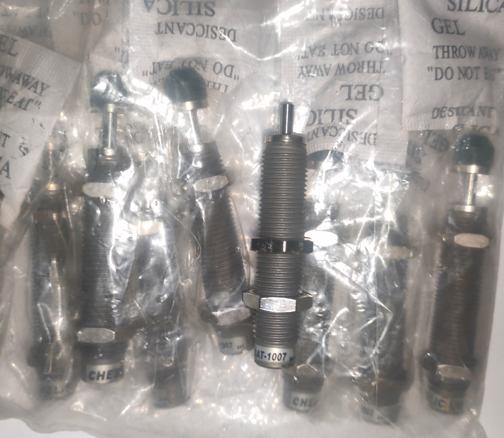 台湾气立可油压缓冲器SAT1007