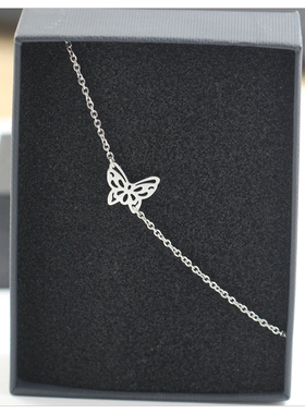 飞翔蝴蝶choker项链女轻奢高级感爆款小众设计锁骨链女友闺蜜礼物