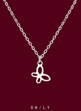 精致小蝴蝶吊坠项链女2026新款轻奢锁骨链配饰高级感百搭轻奢颈链