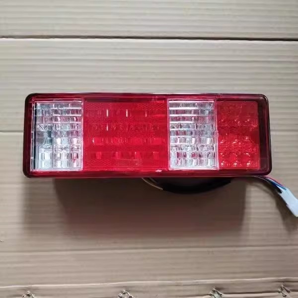 适配长安新豹星豹mini跨越王x5 X1X3后尾灯T3LED转向灯刹车灯配件