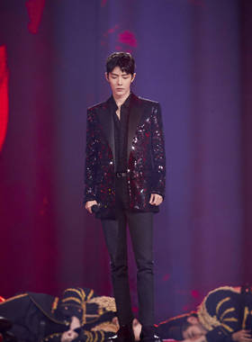清仓处理肖战同款男歌手黑色亮片演出服西装 男团跳舞主持人礼服