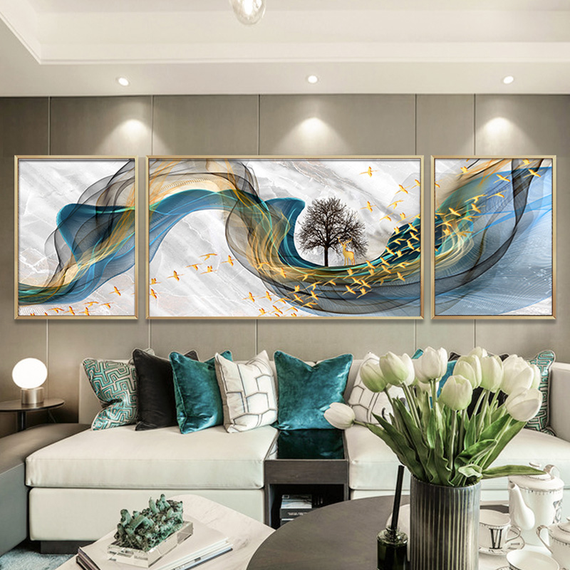 轻奢客厅装饰画沙发背景墙