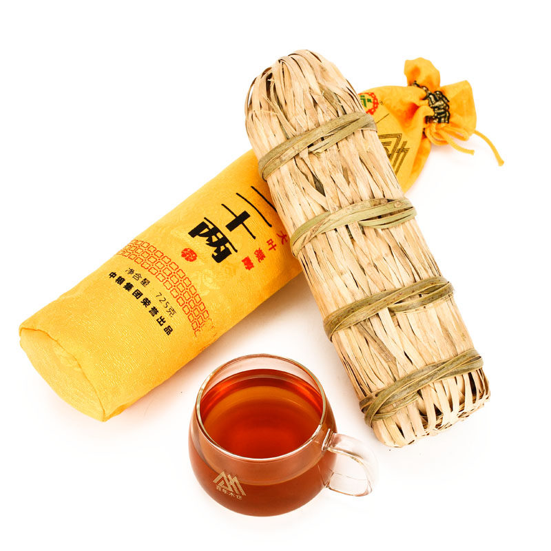 中茶百年木生态黑茶仓湖南安化黑茶千两茶花卷茶岁印二十两茶725g