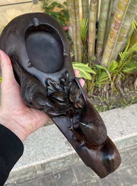 大红酸枝木雕花烟灰缸