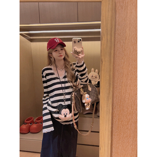 条纹上衣 Yukiss V领长袖 羊毛麻棉 du家蕾丝拼接T