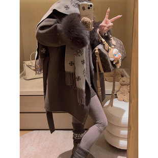 贵贵千金 大衣 狐狸毛袖 翻领双面毛呢短款 口 Yukiss