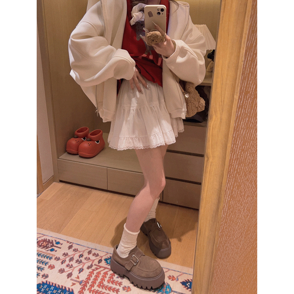 Yukiss【奶油女孩！棉质料蕾丝花边半身蓬蓬短裙～】