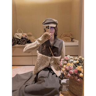 羊毛呢颗粒绒拼接毛毛马甲 Yukiss 乖乖小羊驼