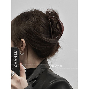 NINE九 气质ins风金标气质发夹粉巧克力色酸枝大抓夹半圆盘 韩版