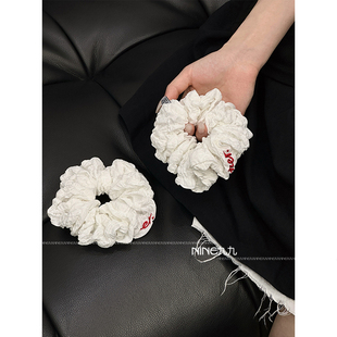 NINE九 韩系温柔高级感刺绣白色字母大肠发圈丸子头超大头绳发饰