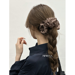 NINE九 文艺复古可爱度假风简约布艺大肠发圈高级感罗马花纹发绳