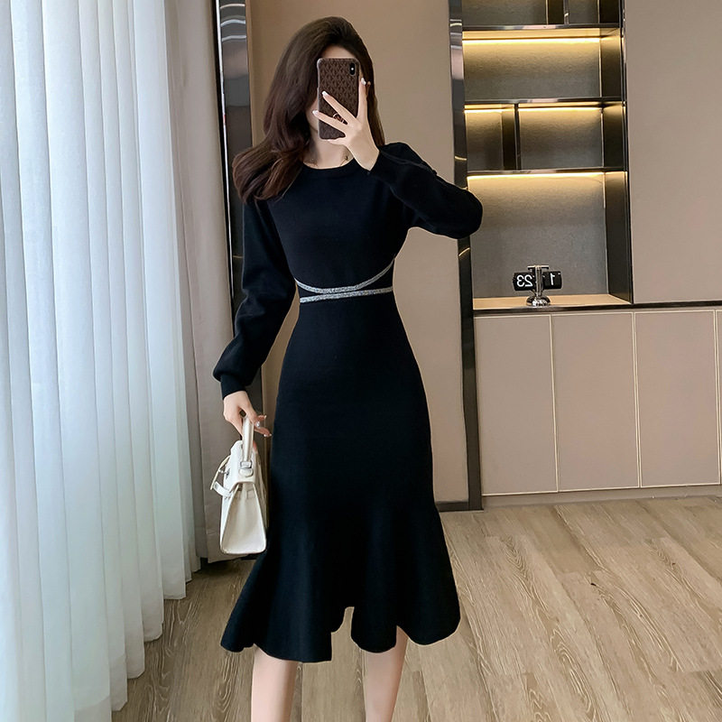 鱼尾裙2024秋季毛衣裙针织连衣裙女修身过膝气质打底长裙女小香风