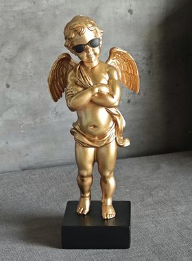 创意墨镜金色天使摆件
