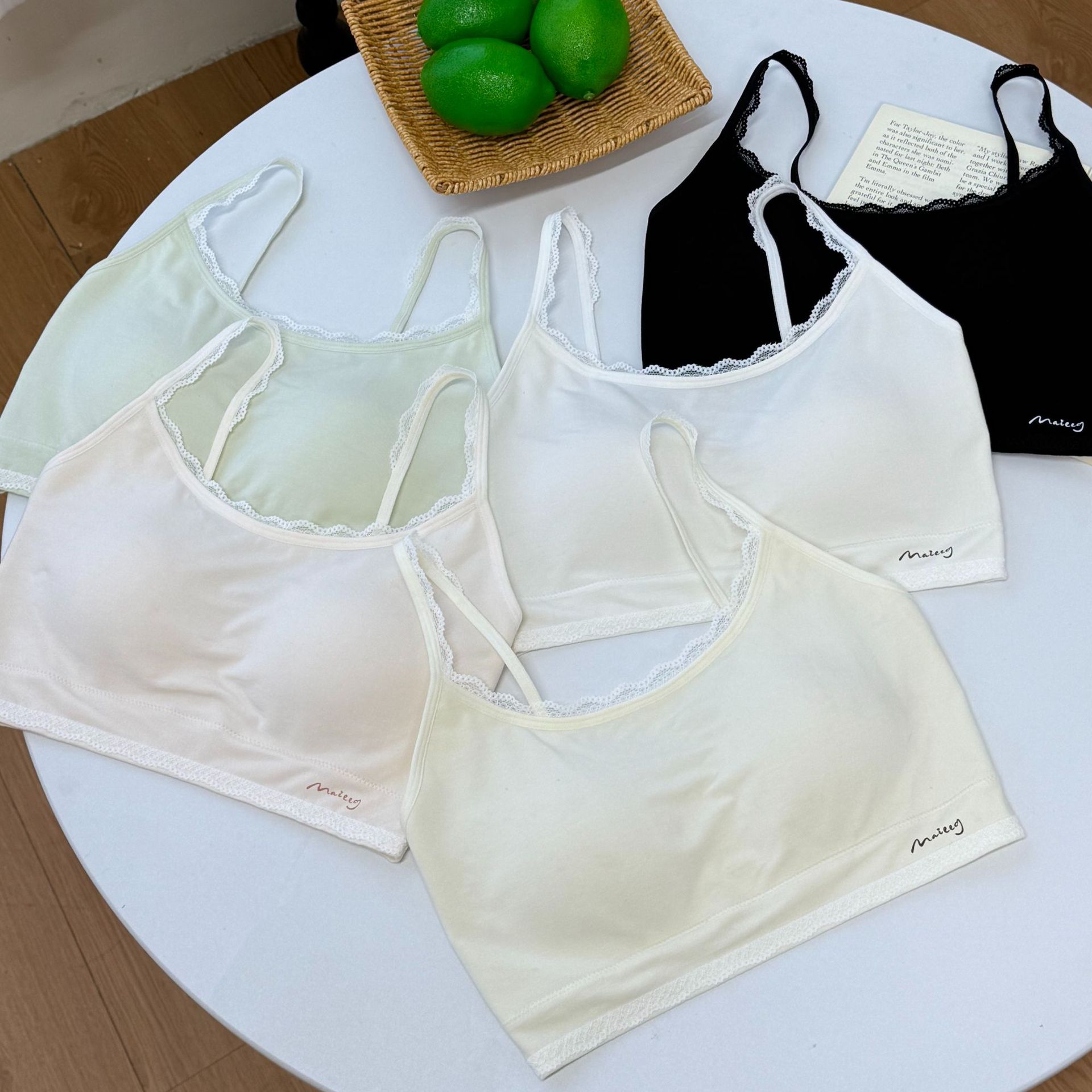 无痕吊带内衣女美背一体式高弹软支撑蕾丝花边运动柔软内搭小背心图片