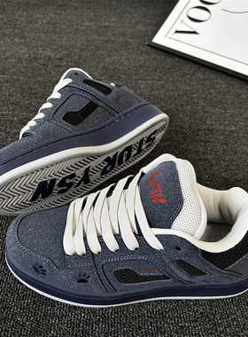 美式复古男鞋深蓝色厚底面包鞋2025秋季新款小众情侣休闲运动板鞋