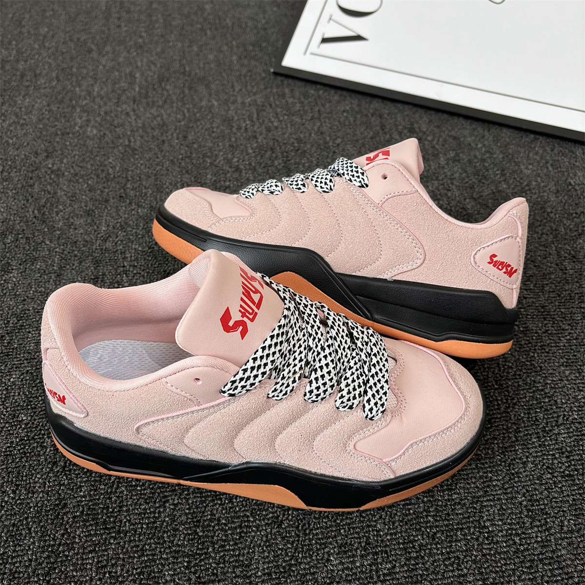 复古小众粉色厚底运动鞋女ins潮百搭学生休闲跑步鞋2025冬季新款,女鞋,时尚休闲鞋,淘宝优惠券,粉丝福利购,淘宝优惠卷