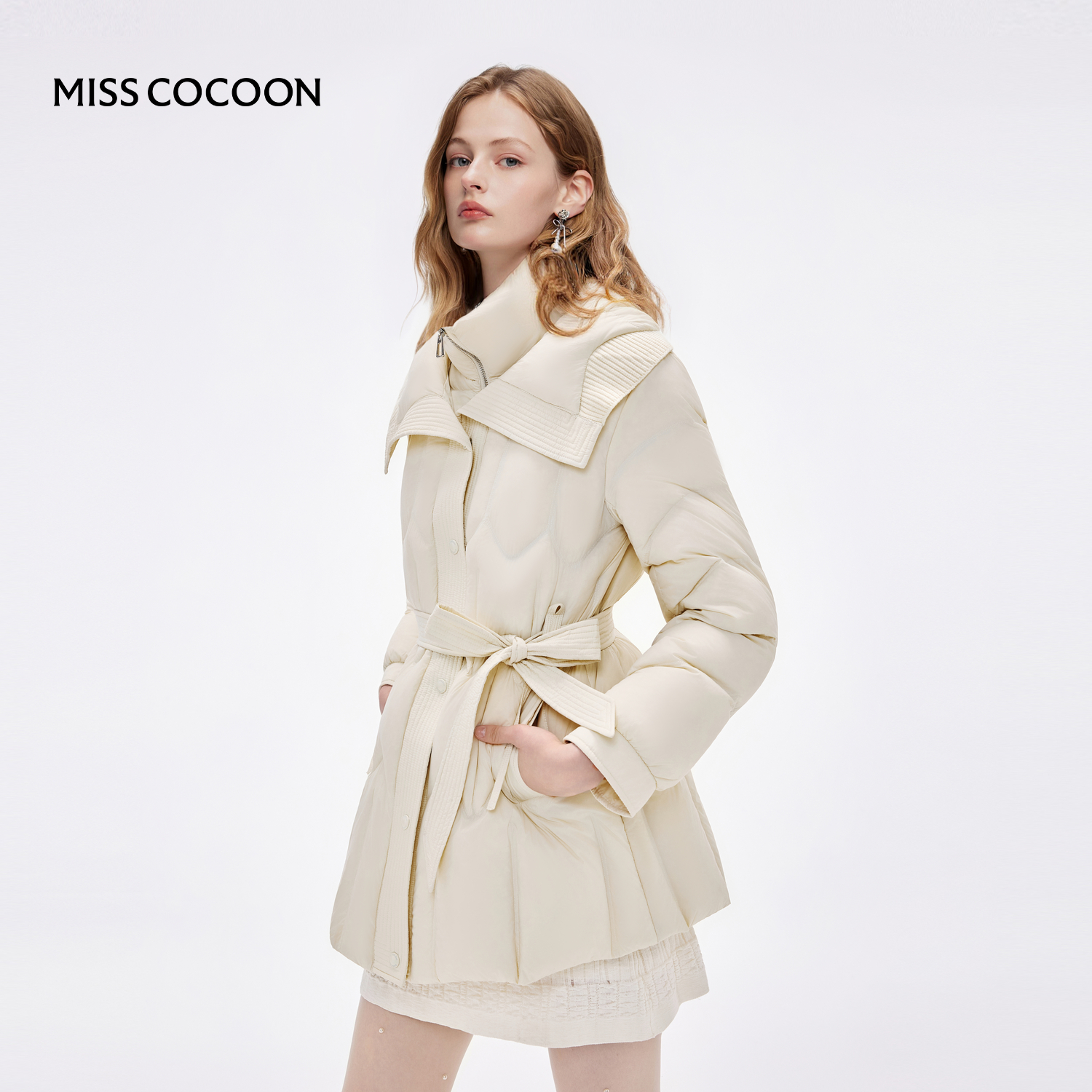 MISSCOCOON可可尼鸭绒立领羽绒服