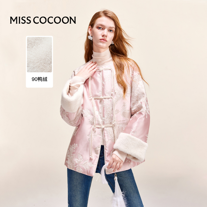 羽绒服MISSCOCOON圆领
