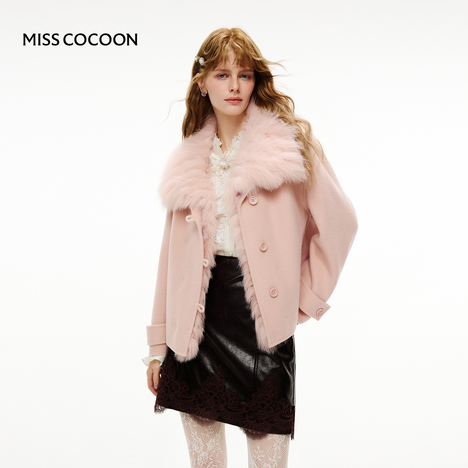 MISSCOCOON可可尼狐狸毛领外套