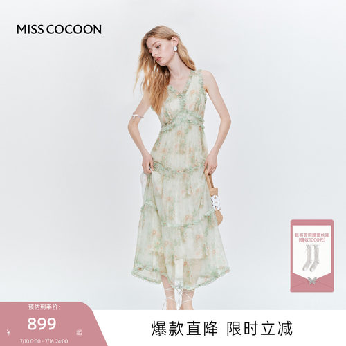 哈妮克孜同款可可尼无袖绿色连衣裙女款26年新款雪纺V领碎花长裙
