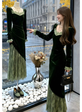 法式重工复古绿色蕾丝拼接丝绒连衣裙长袖收腰高级感气质长裙礼服