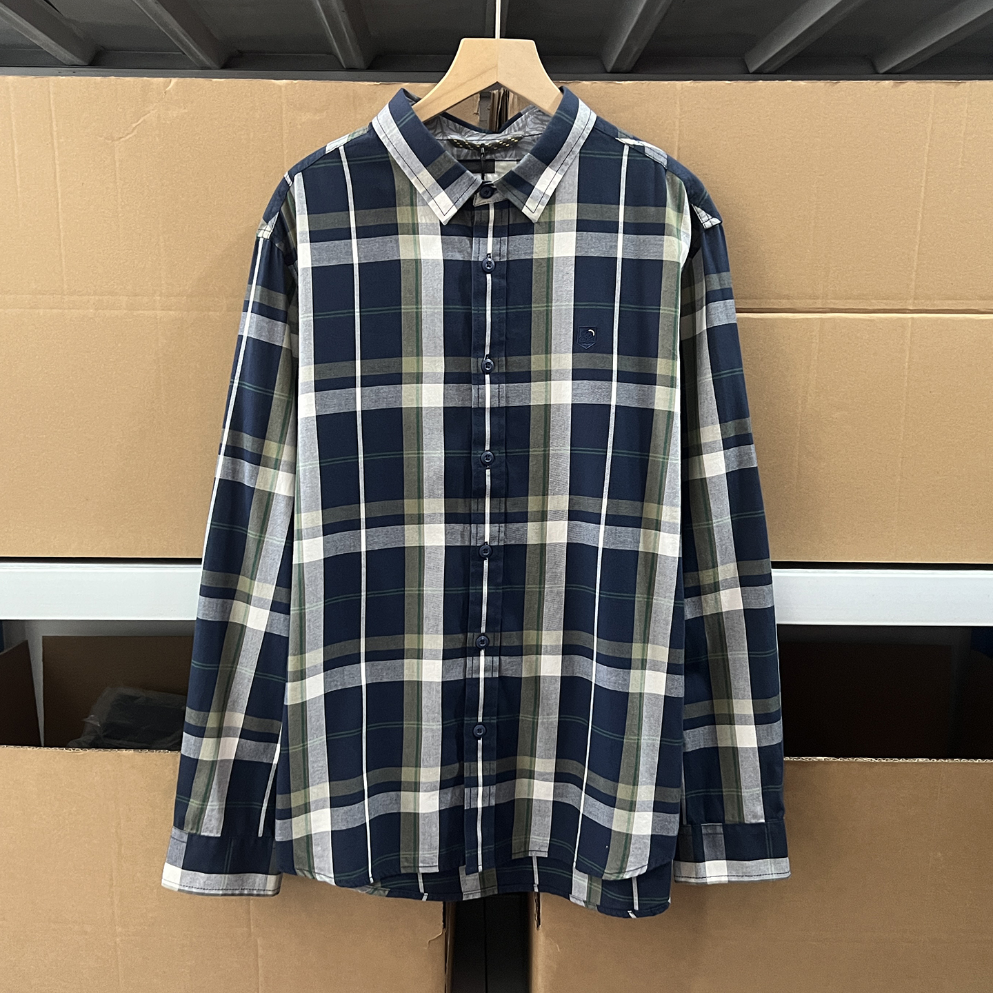 骆驼动感2025秋季新款长袖衬衫