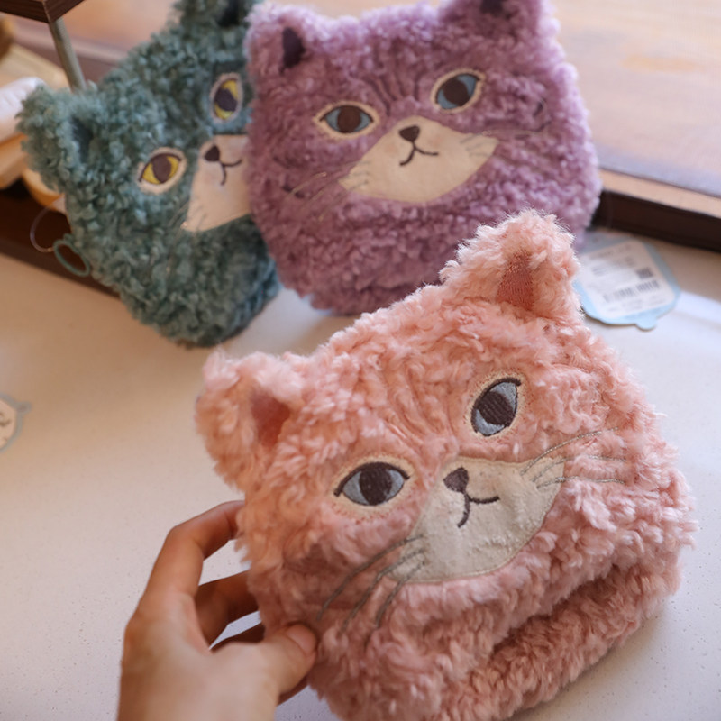 大眼睛猫咪造型重工刺绣秋冬氛围毛绒收纳小包kusuguru正品化妆包