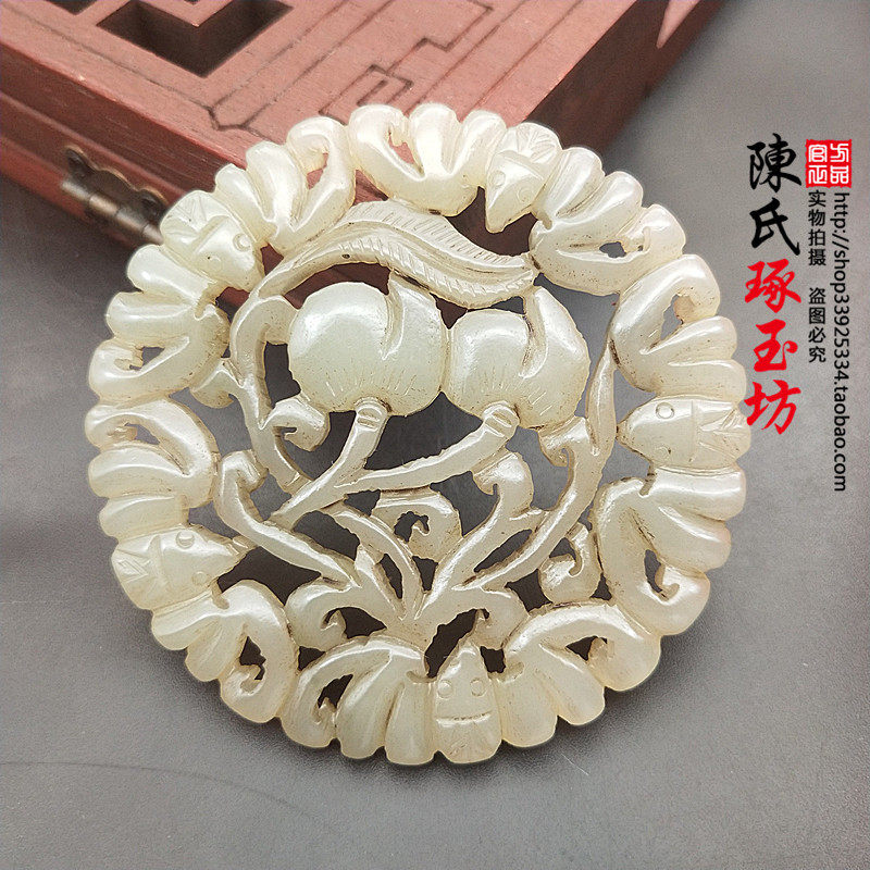 和田玉青白玉五福捧寿玉吊坠颈饰挂件古装拍摄道具项坠收藏玉佩