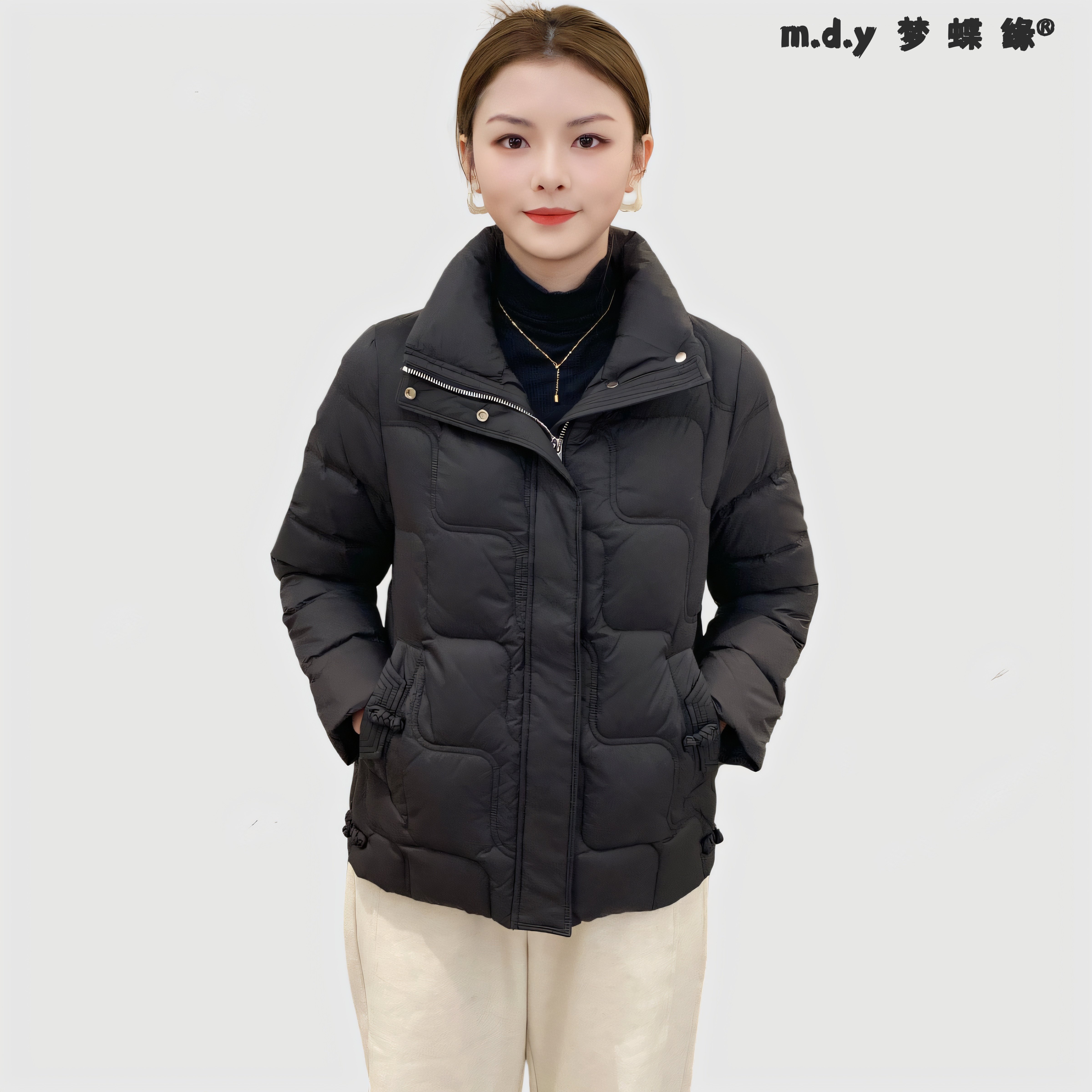 妈妈冬装90白鸭绒m.d.y梦蝶缘正品时尚中年黑色方格短款羽绒服