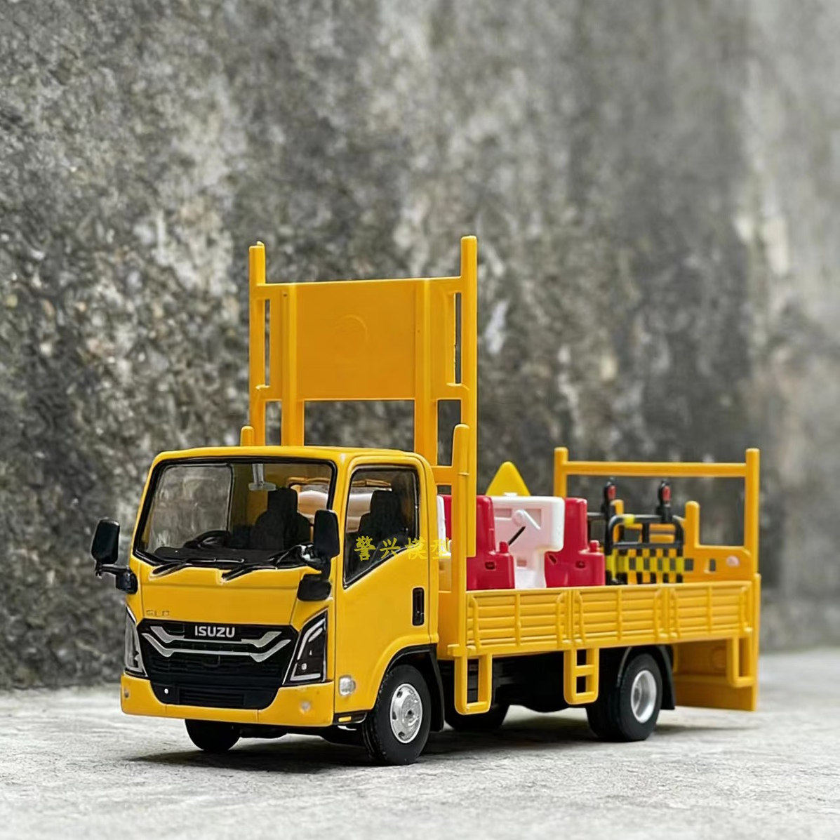 DBGTModel1:64合金模型五十铃IsuzuELF工程路障车货车卡车礼物,模玩/动漫/周边/娃圈三坑/桌游,火车/摩托/汽车模型,淘宝优惠券,粉丝福利购,淘宝优惠卷