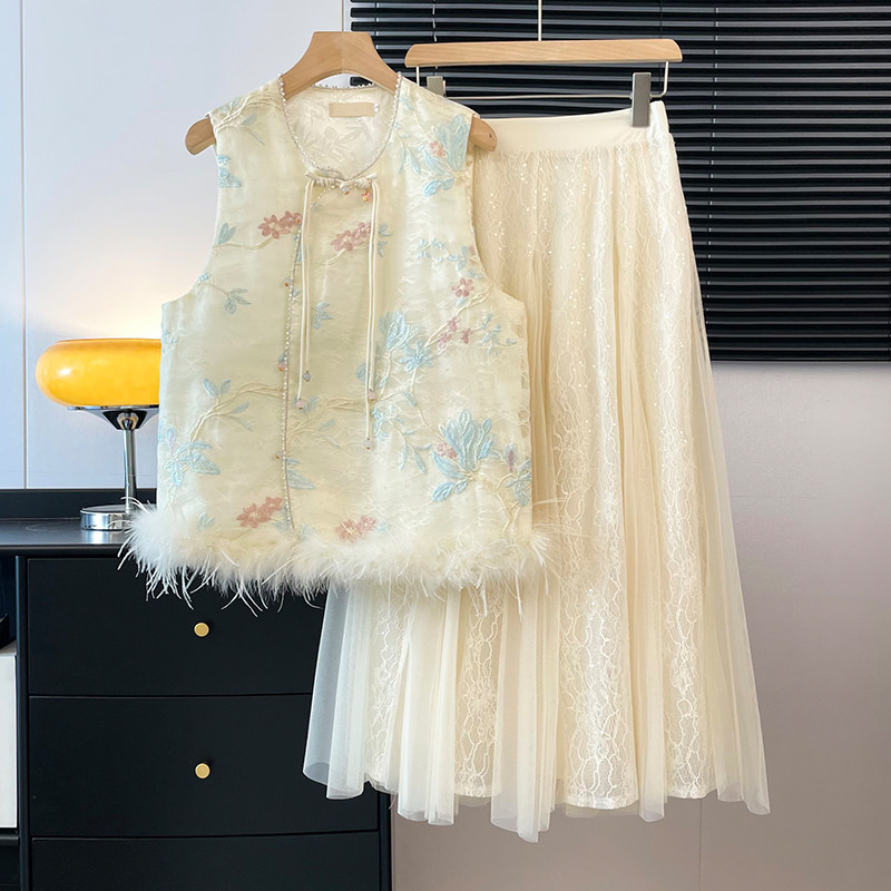 实拍新中式唐装重工提花刺绣圆领鸵鸟毛马甲搭配蕾丝半身裙两件套,女装/女士精品,民族服装/舞台装,淘宝优惠券,粉丝福利购,淘宝优惠卷