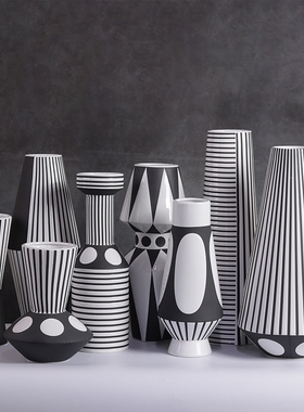 现代北欧极简磨砂凹凸黑白条纹几何陶瓷花瓶摆件家居样板房饰品