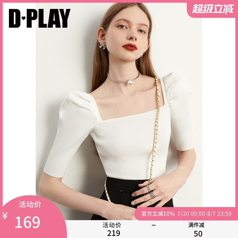 DPLAY方领泡泡袖针织衫上衣