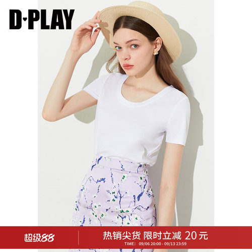 惠品宽松版型上衣时尚短袖DPLAY
