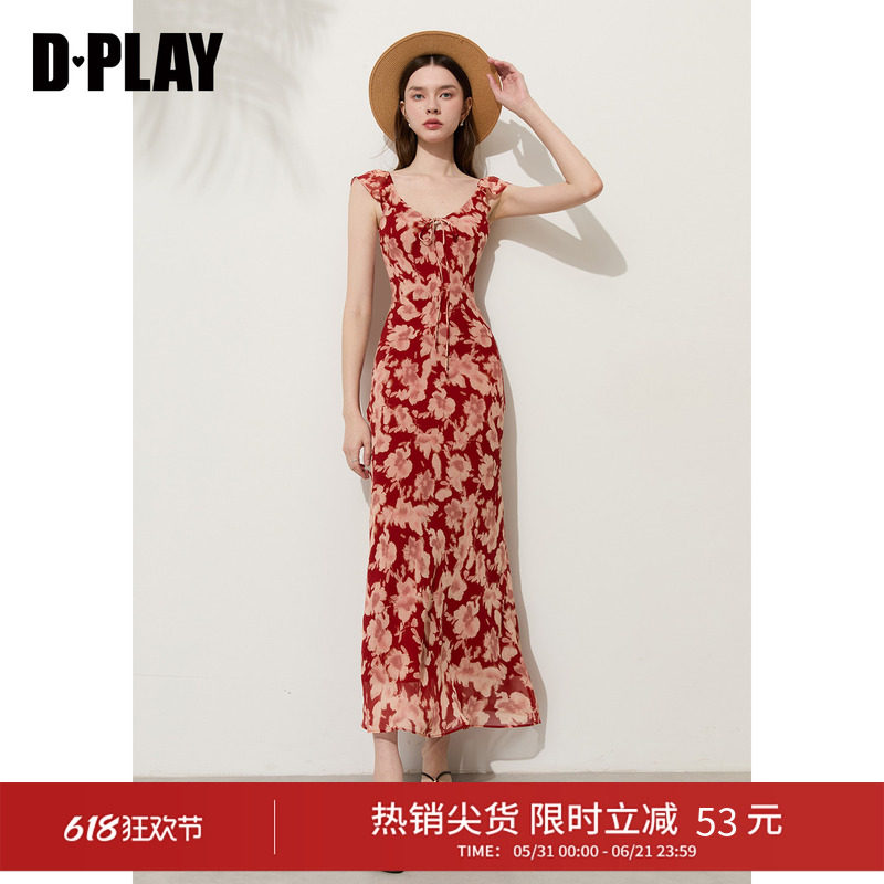 DPLAY红色印花V领小飞袖镂空蝴蝶结连衣裙法式度假2026夏季新款