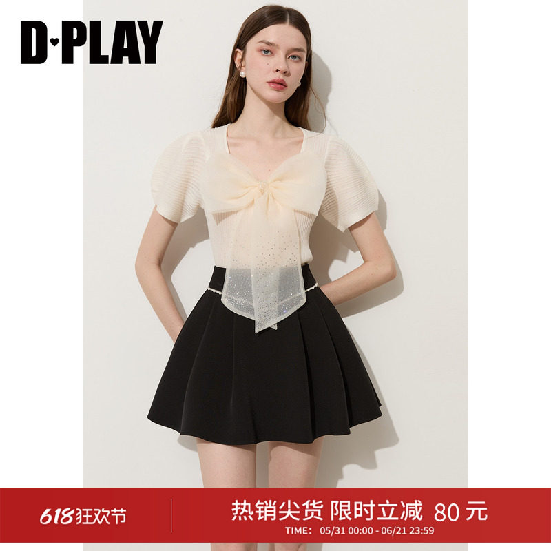 DPLAY米白V领针织衫中袖网纱蝴蝶结烫钻装饰2026夏季新款女士上衣