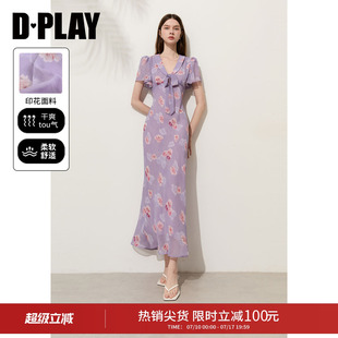 DPLAY【度假系列】紫色翻领荷叶袖蝴蝶结修身印花连衣裙2026夏季