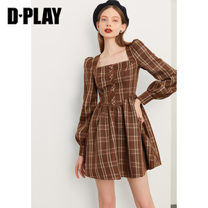 DPLAY秋装新焦糖咖啡棕格纹甜美泡泡袖倒三角蓬蓬长袖连衣裙