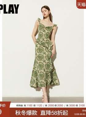 DPLAY2025夏季法式绿色度假吊带连衣裙不规则荷叶边吊带沙滩裙