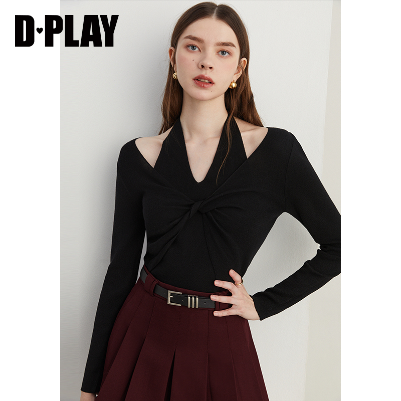 DPLAY胸前扭结挂脖针织衫