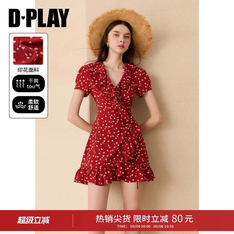 DPLAY红色印花V领荷叶边系带法式茶歇连衣裙2026夏季新款女裙子图片