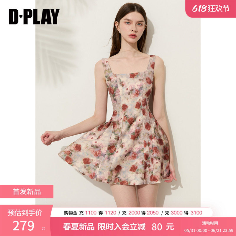 DPLAY红色印花方领吊带连衣裙度假风短裙2026夏季新款法式女裙