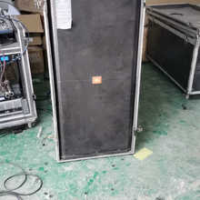 JBL SRX725夹板音箱，出售音响调音台一整套，正常使用