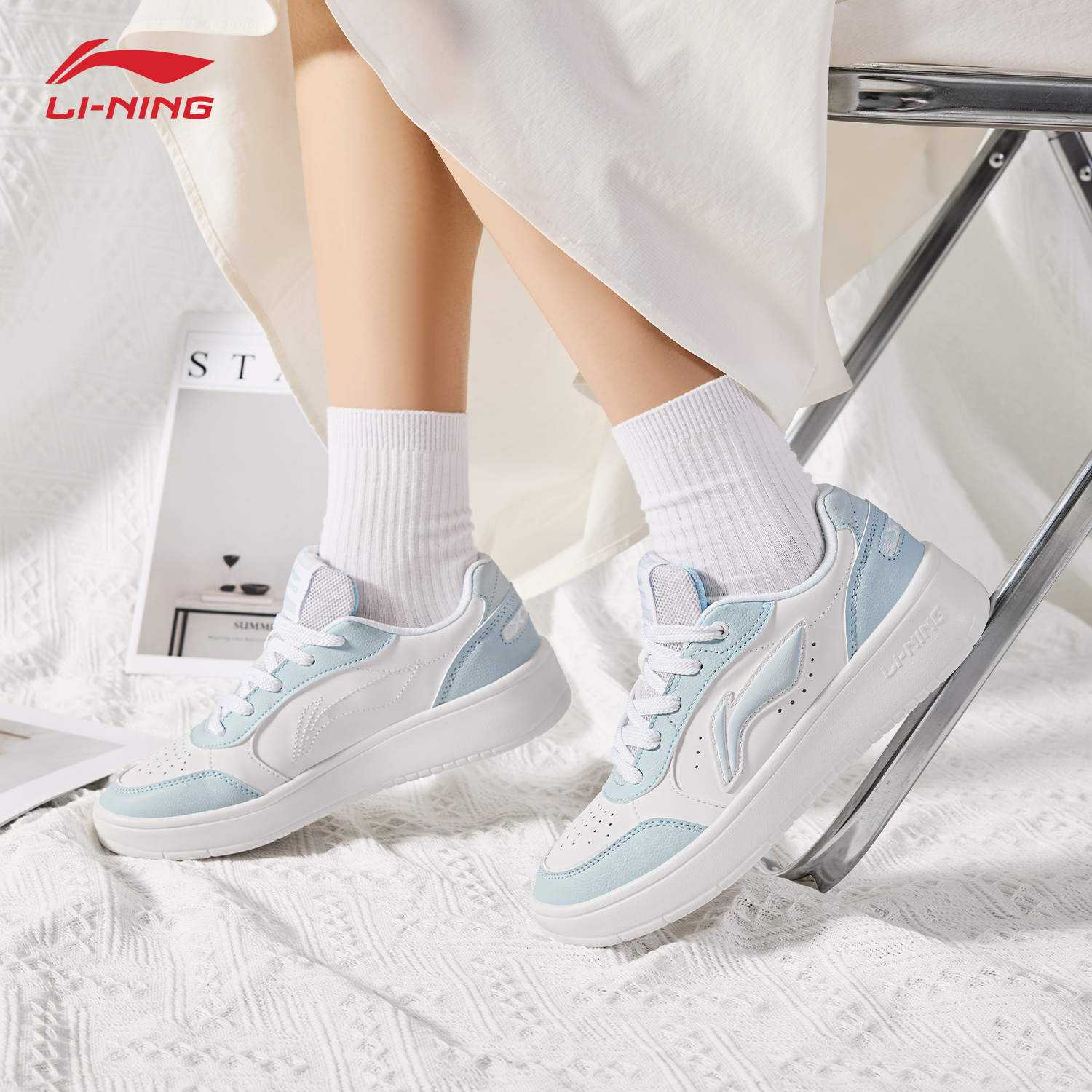 李宁女子学生经典时尚百搭休闲鞋