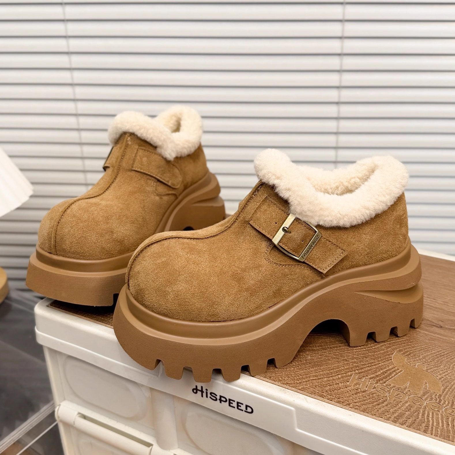 日本OFFCAT真皮大头羊羔毛毛勃肯鞋女加绒乐福鞋厚底松糕JK小皮鞋