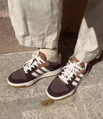 三哥推荐 专柜正品阿迪达斯男女复古时尚耐磨篮球板鞋JR8321